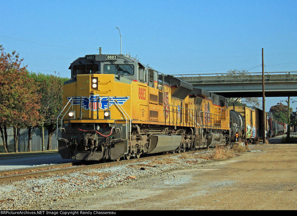 UP 8883 (NS Train 191)